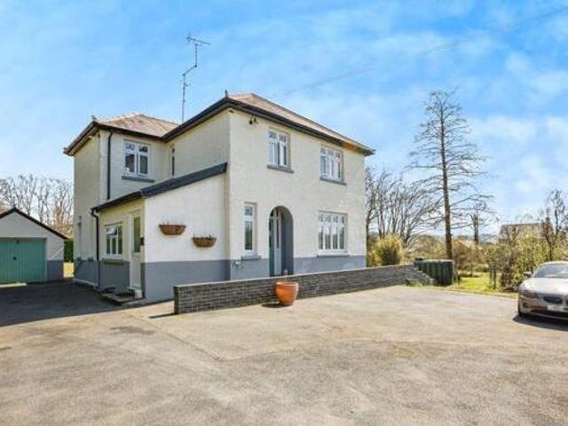 House for sale in Llanwrda, Wales
