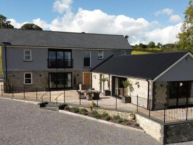 House for sale in Llanwrda, Wales