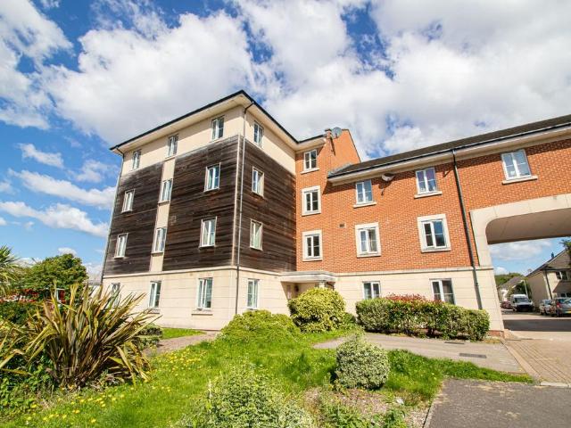 Apartment for rent in Cardiff International Sports Village, Falcon Lodge