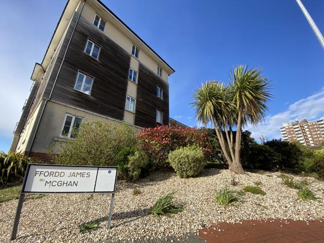 Apartment for rent in Cardiff International Sports Village, Falcon Lodge