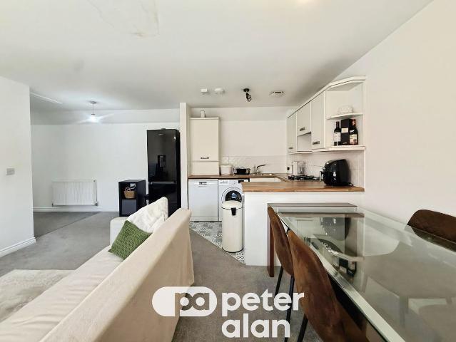 Apartment for rent in Penylan, Cardiff