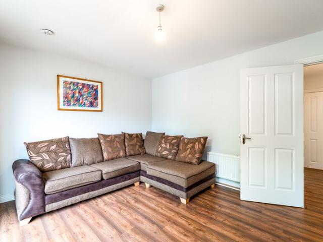Apartment to rent in Lucan, North Tipperary