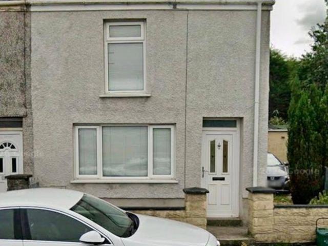 House for rent in Nangreaves, Wales