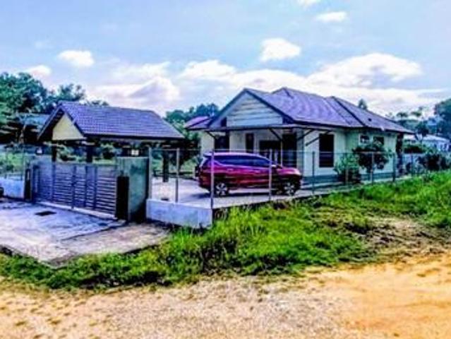 Bungalow for sale in Kajang, Langat