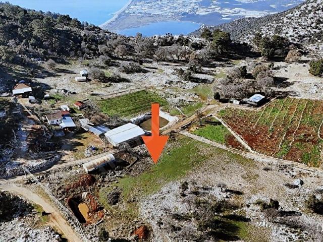 Kızılca, Finike içerisinde satılık Arsa