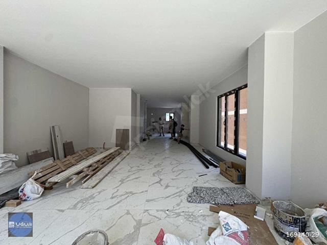 Firuzköy Mahallesi, Avcılar içerisinde satılık Dükkan