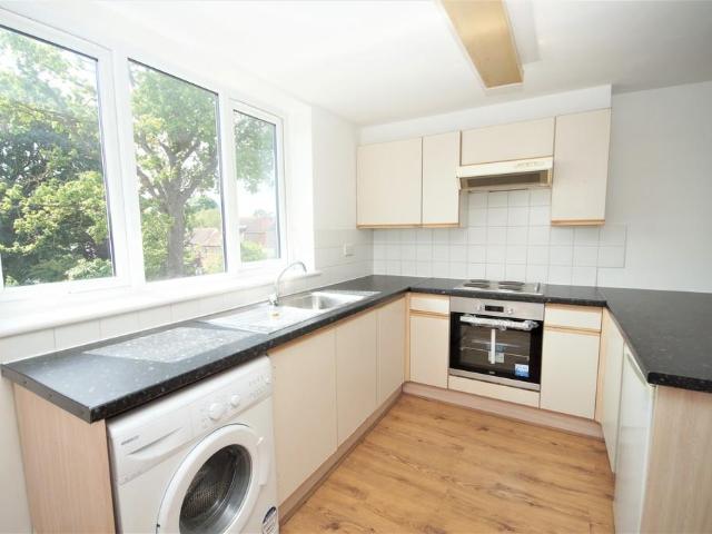 Apartment for rent in Eastcote, Greater London