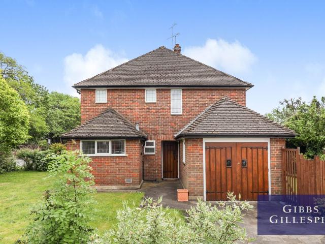 House for rent in Eastcote, Greater London