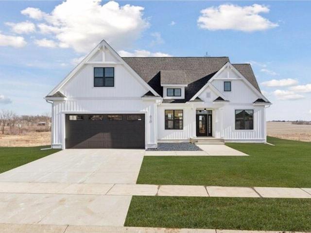 House for sale in Roberts