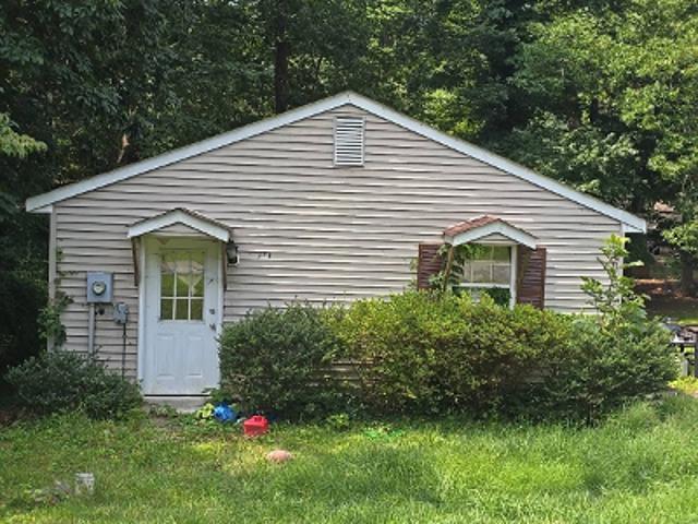 House for sale in Lusby, Maryland