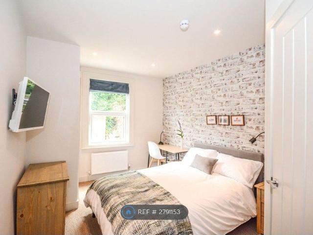 Room for rent in Reading