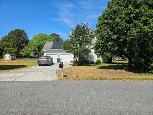 House for sale in Bunnlevel, North Carolina