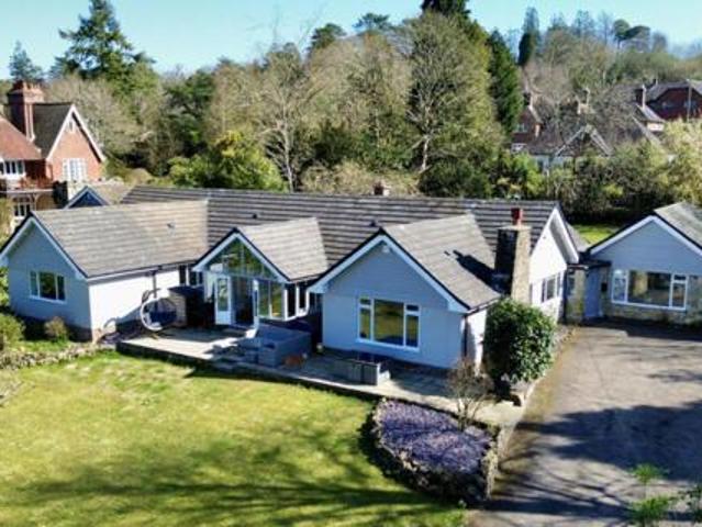House for sale in Crowborough Warren, Cross In Hand
