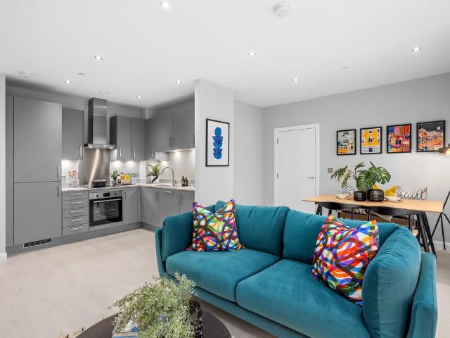 Apartment for rent in Scrattons Farm, Greater London