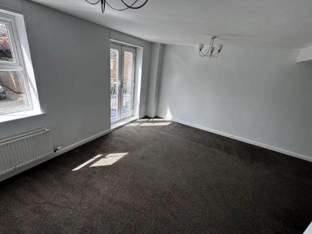 House for rent in Corby