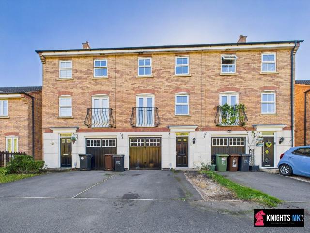 House for rent in Corby
