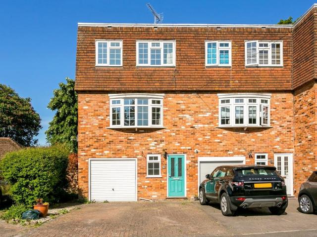 House for rent in Wooburn, Bourne End