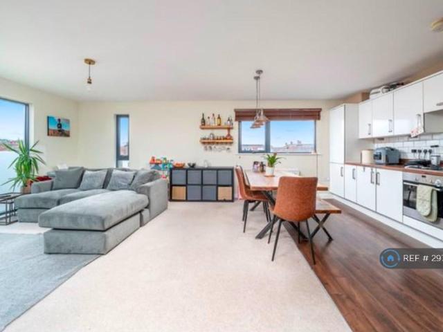Apartment for rent in London Borough of Merton, Greater London