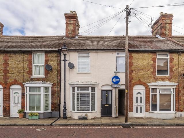 House for rent in Oad Street, Kent