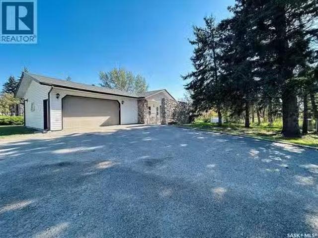 House for sale in Saskatchewan