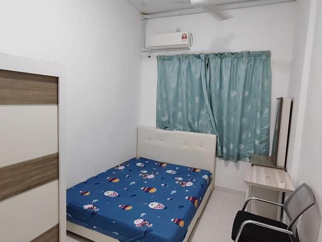 Room for rent in Georgetown, Penang