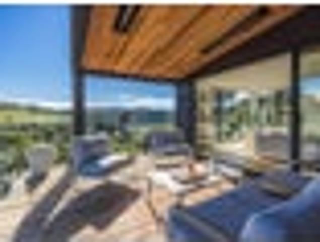 House for sale in Surfdale, Waiheke