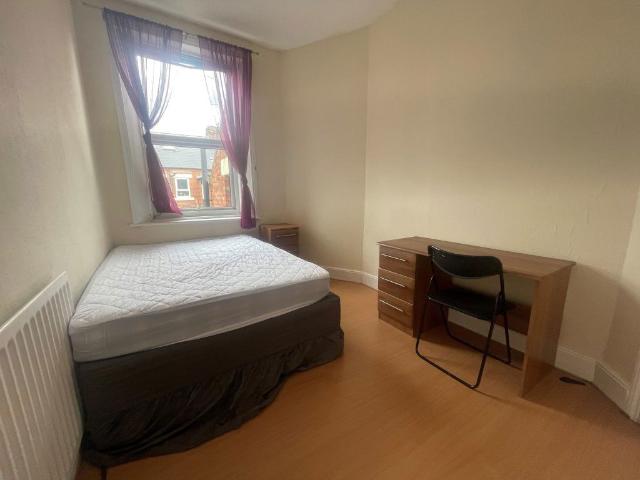 Room for rent in Heaton, Newcastle upon Tyne
