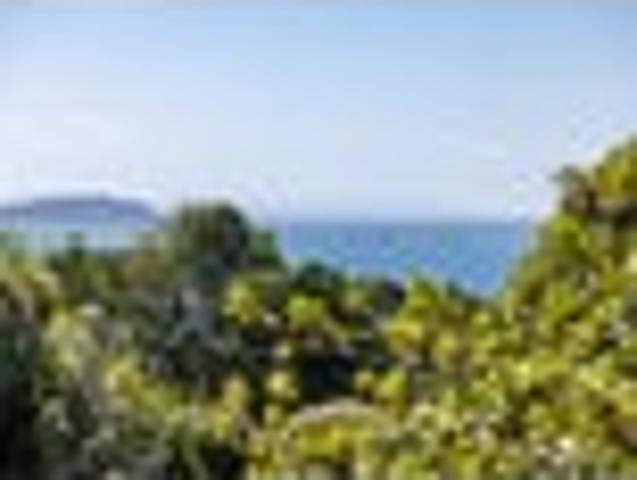 House for sale in Surfdale, Waiheke