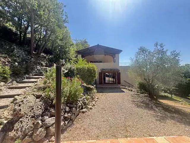 Maison vente à Arrondissement de Draguignan, Figanières