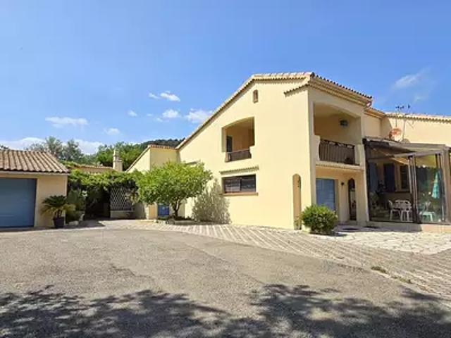 Maison vente à Arrondissement de Draguignan, Figanières