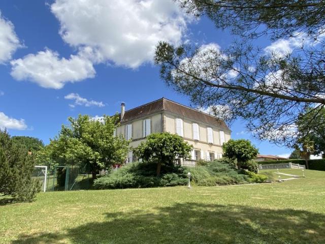 Maison vente à Figeac, Camburat