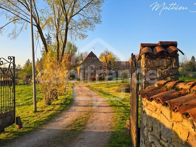 Château vente à Figeac