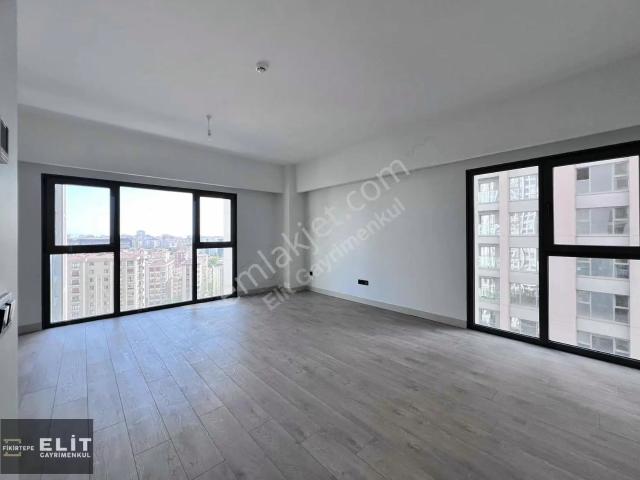Kadiköy, İstanbul içerisinde kiralık mülk