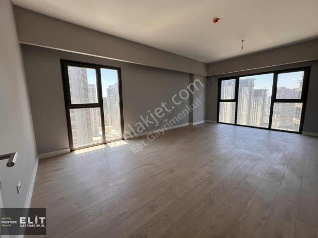 Kadiköy, İstanbul içerisinde kiralık mülk