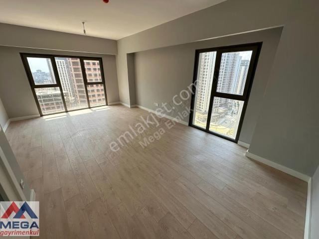 Kadiköy, İstanbul içerisinde kiralık mülk