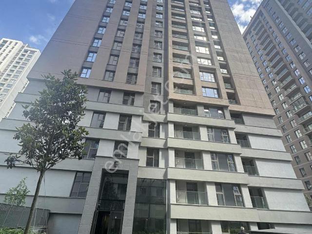 Kadiköy, İstanbul içerisinde kiralık mülk