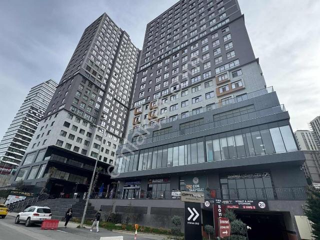 Kadiköy, İstanbul içerisinde kiralık mülk