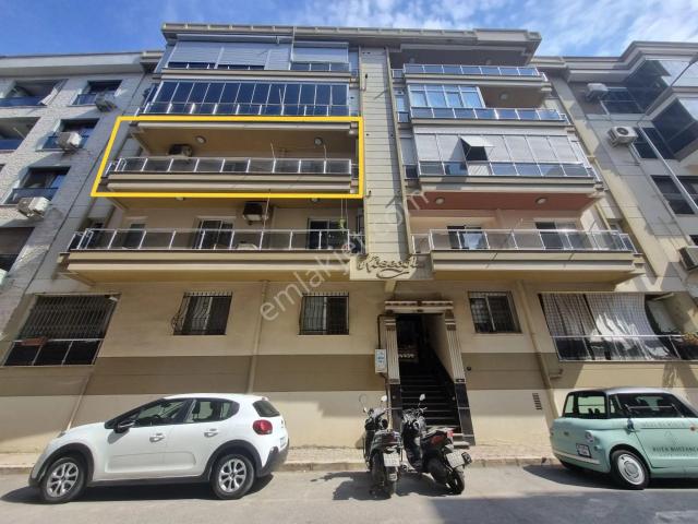 Fikri Altay Mahallesi, Karşıyaka içerisinde kiralık mülk
