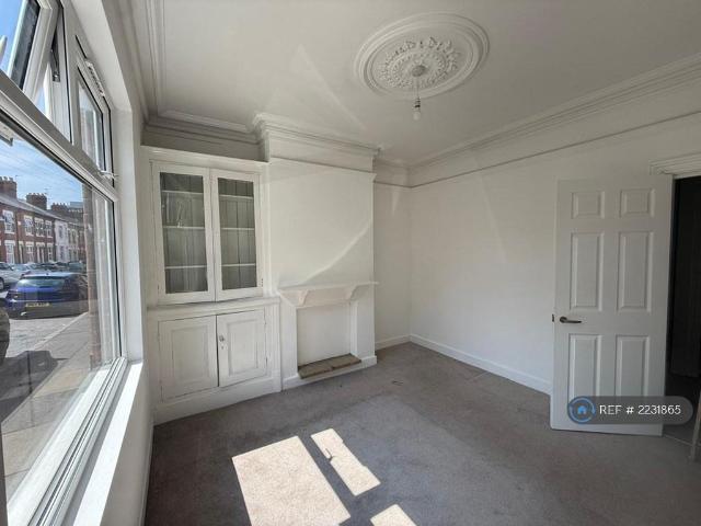 House for rent in Bede Island, Old Wharf