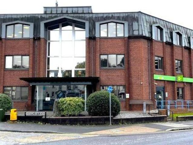 House for rent in Surrey
