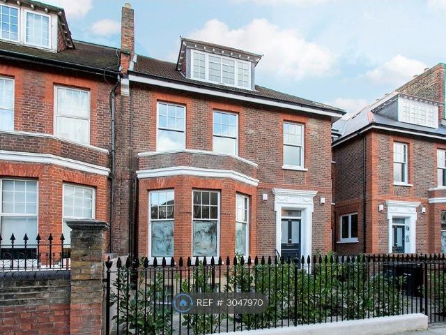 Apartment for rent in Upper Clapton, Greater London