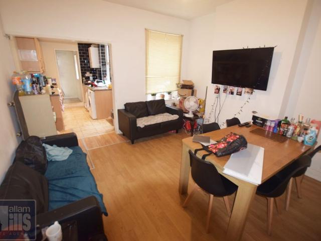House for rent in Saint George's, South Yorkshire