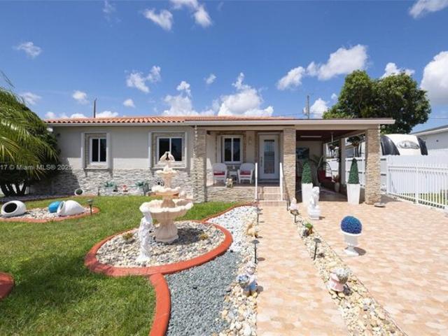 House for sale in Miami