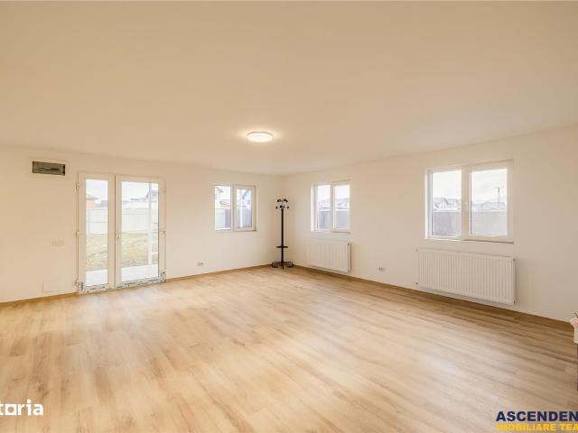 Casă vânzări în Romani, Brașov