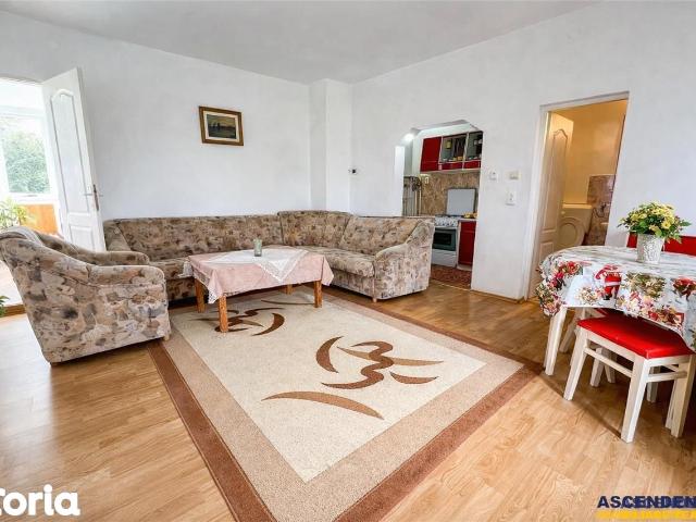 Casă vânzări