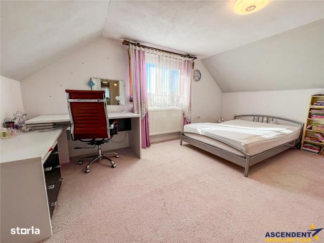 Casă vânzări în Romani