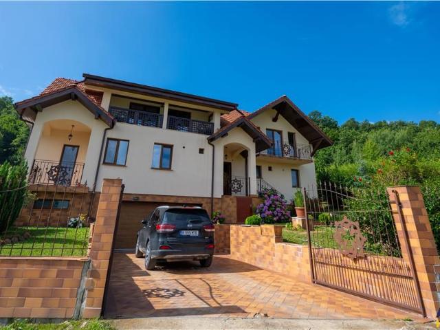 Casă vânzări în Pestisu Mic, Hunedoara