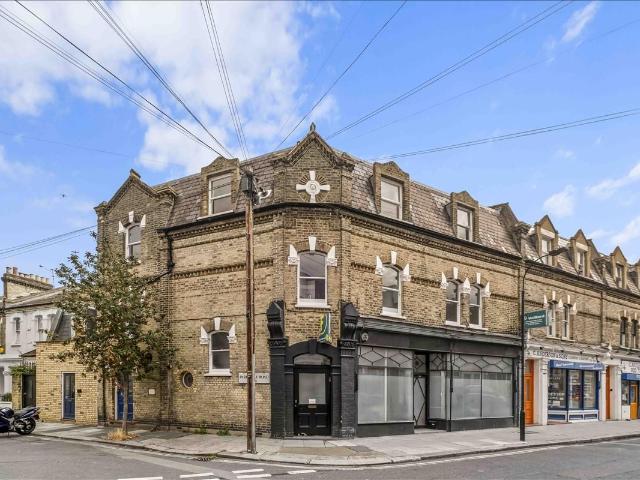 Apartment for rent in Fulham, Greater London