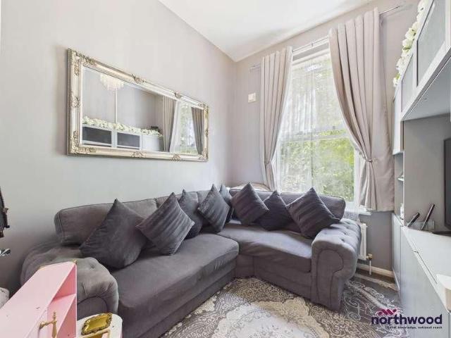 Apartment for rent in West Marina, Guestling Green