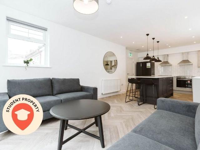 House for rent in Bristol, Isle Of Man